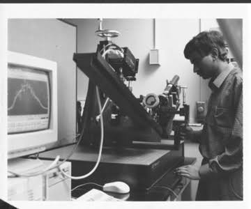 Prasad Setty with the optical reflectometer