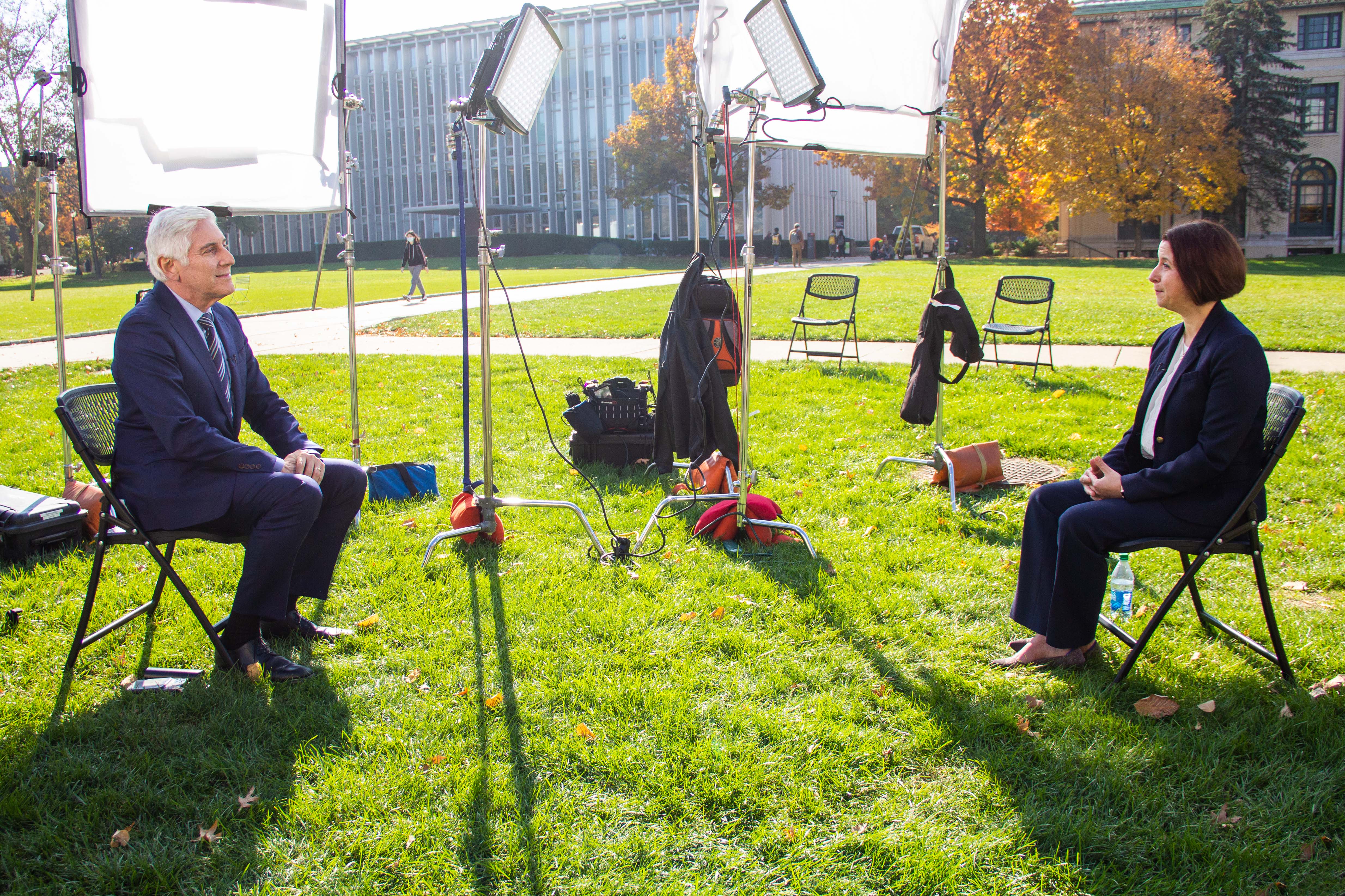 Carnegie Mellon Chemical and Biomedical Engineering Professor Katie Whitehead discusses mRNA with CBS’s Chief Medical Correspondent Dr.  Jon LaPook.